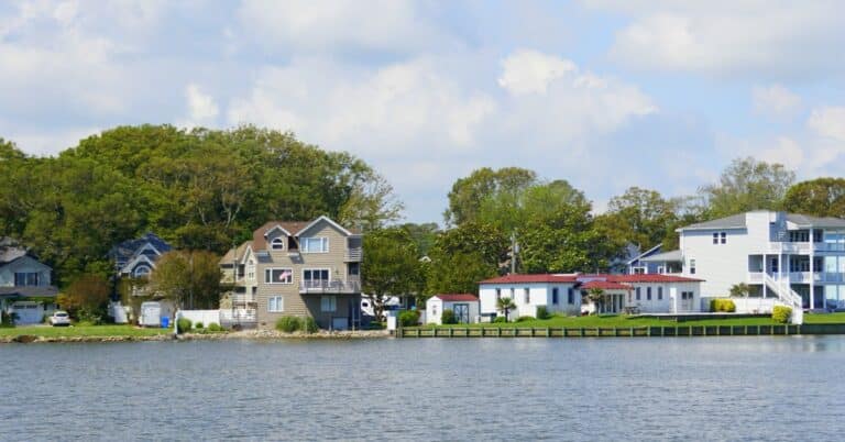 houses by the water in virginia beach
